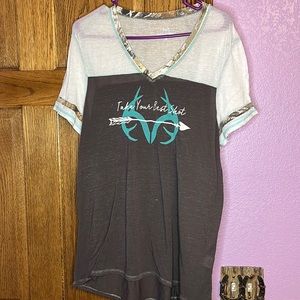 Real tree T-shirt size X-Large